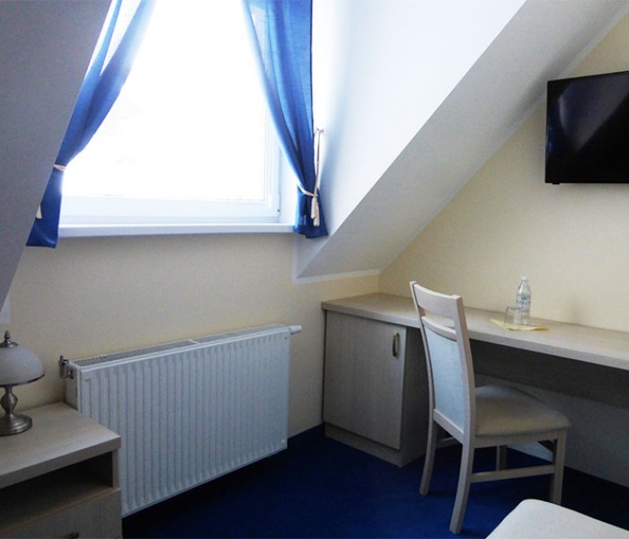 4 - Pokój jednoosobowy